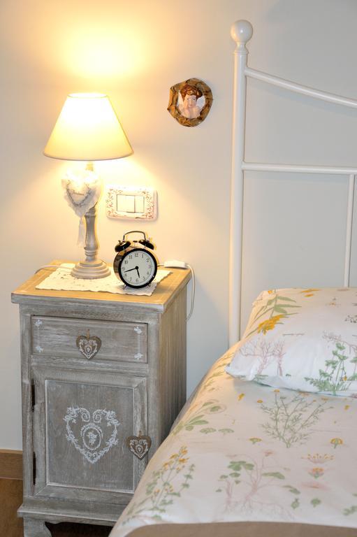 レッチェ La Casa Di Alessio Bed & Breakfast エクステリア 写真