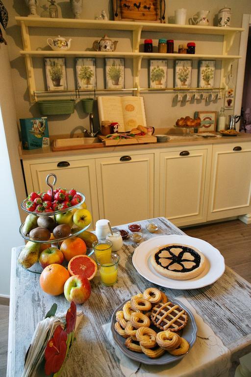 レッチェ La Casa Di Alessio Bed & Breakfast エクステリア 写真